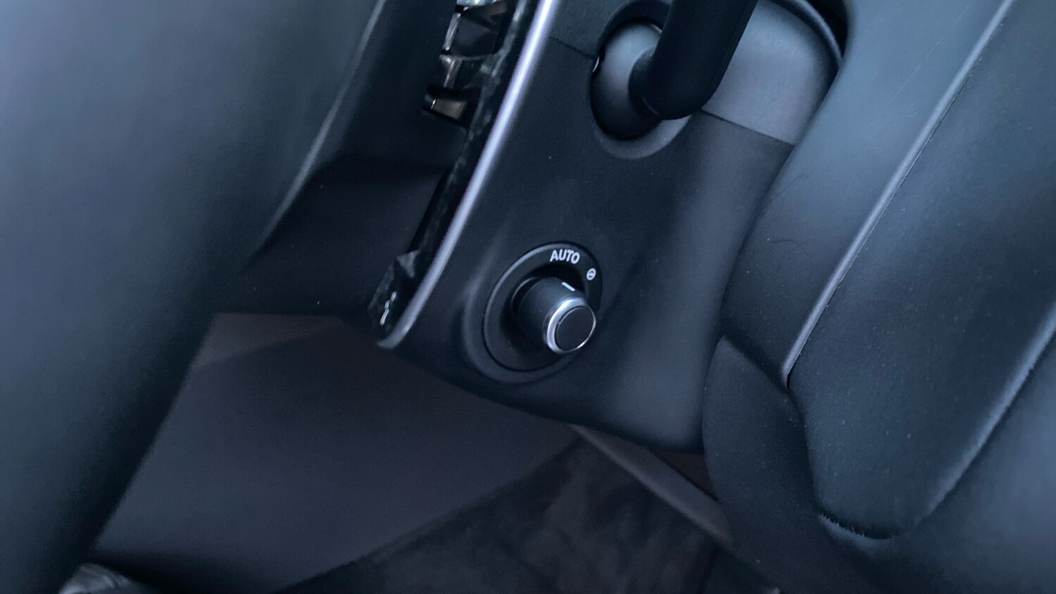 Used Land Rover Range Rover Velar 2025 for sale - 76831531: Photo 27