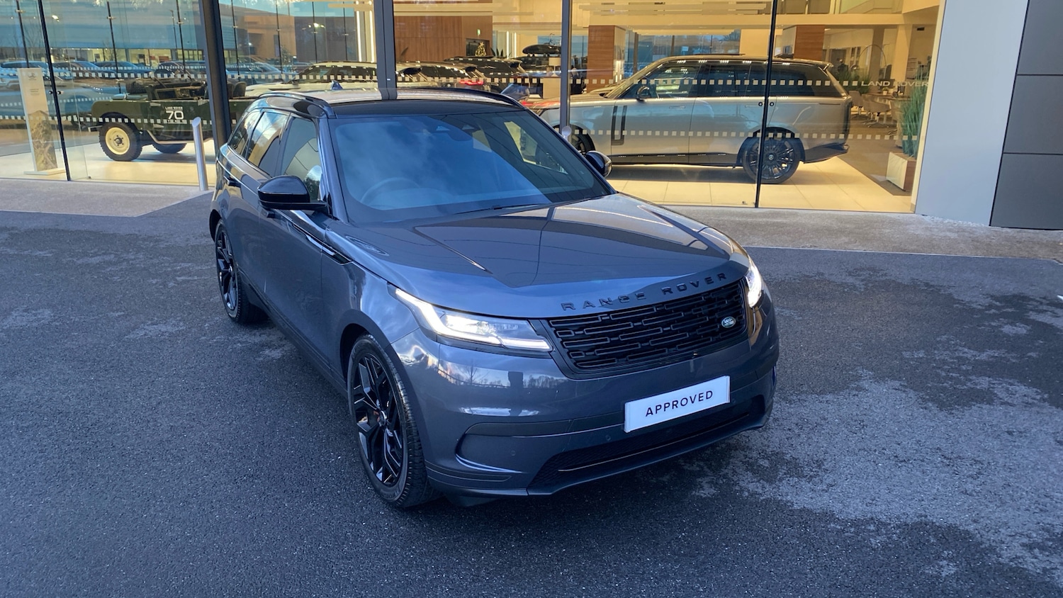 Used Land Rover Range Rover Velar 2025 for sale - 76831531: Photo 29