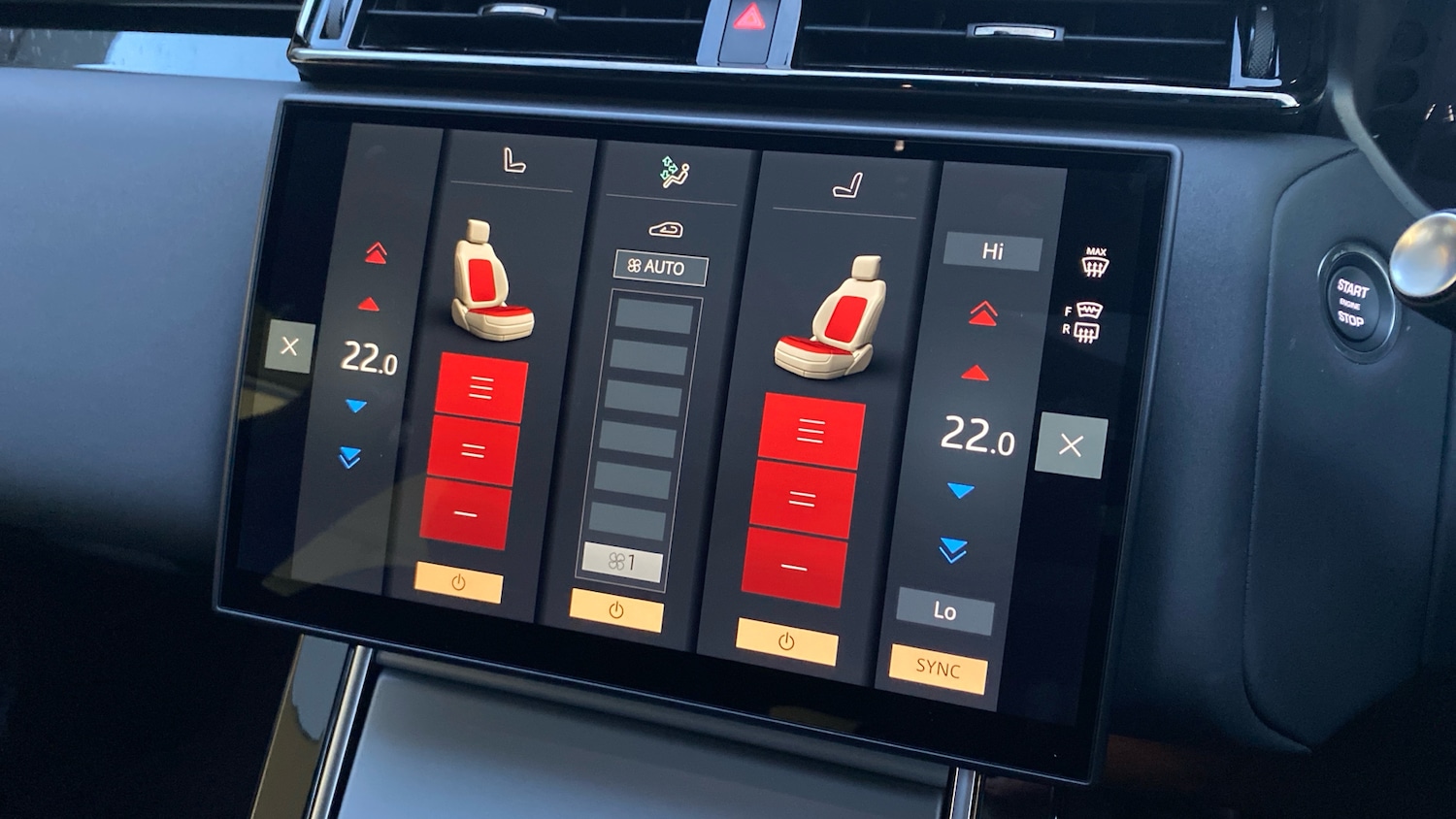 Used Land Rover Range Rover Velar 2025 for sale - 76831531: Photo 32