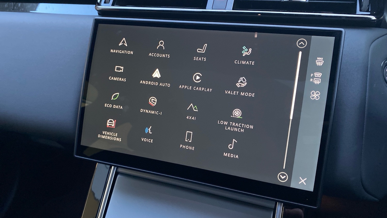 Used Land Rover Range Rover Velar 2025 for sale - 76831531: Photo 33