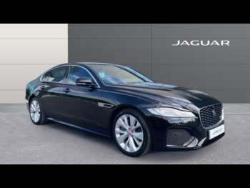 2021 (21) - 2.0 D200 R-Dynamic SE 4dr Auto Diesel Saloon