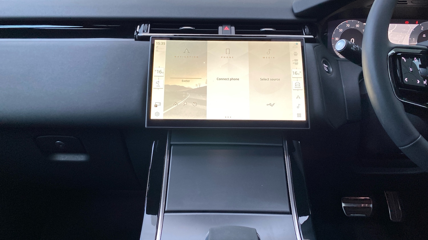 Used Land Rover Range Rover Velar 2023 for sale - 76908426: Photo 14