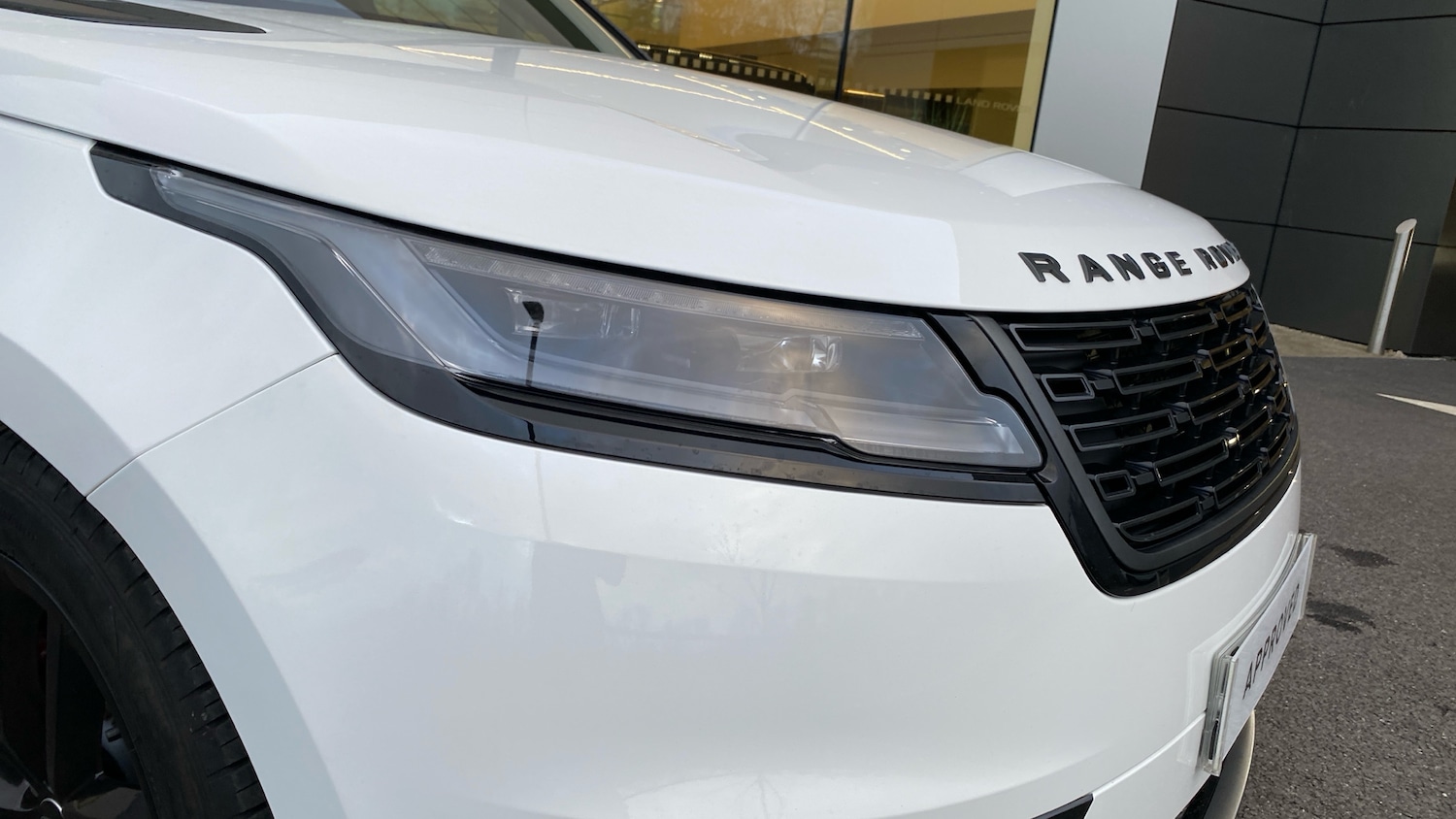 Used Land Rover Range Rover Velar 2023 for sale - 76908426: Photo 17