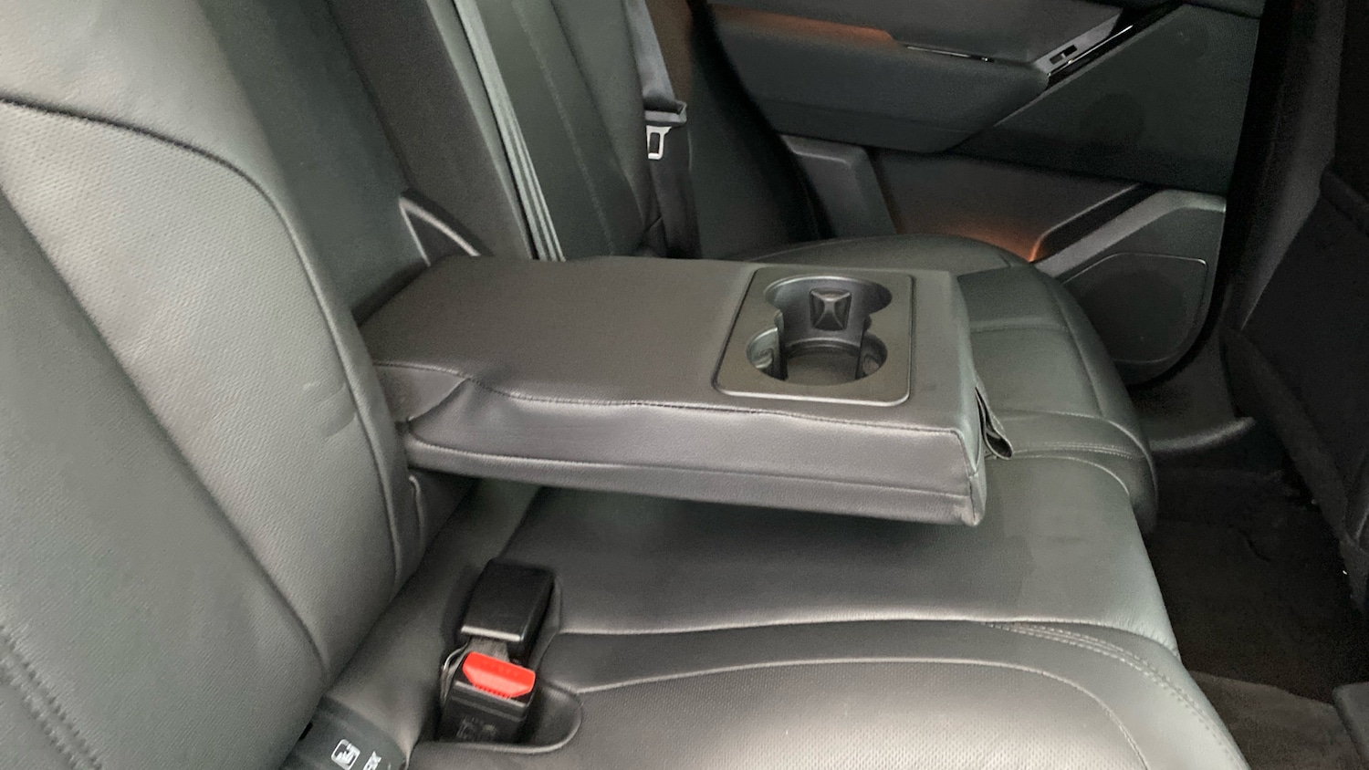 Used Land Rover Range Rover Velar 2023 for sale - 76908426: Photo 34