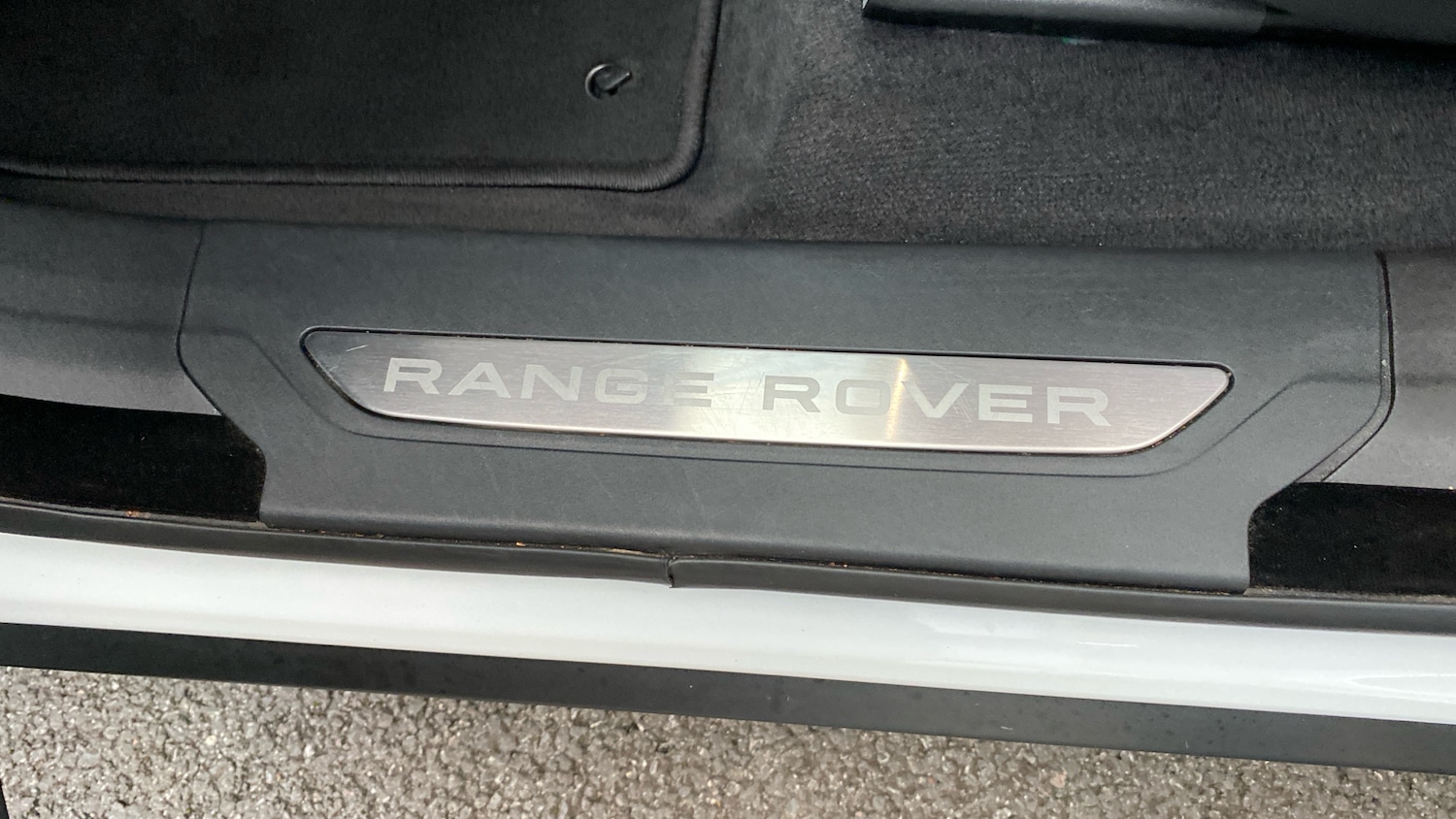 Used Land Rover Range Rover Velar 2023 for sale - 76908426: Photo 39