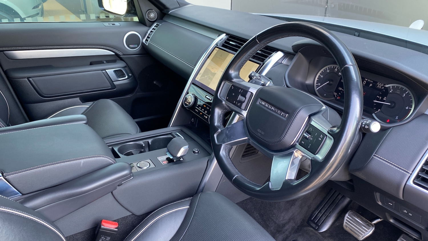 Used Land Rover Discovery 2022 for sale - 76414938: Photo 46