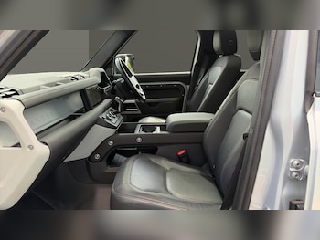 Used Land Rover Defender 2024 for sale - 78862601: Photo