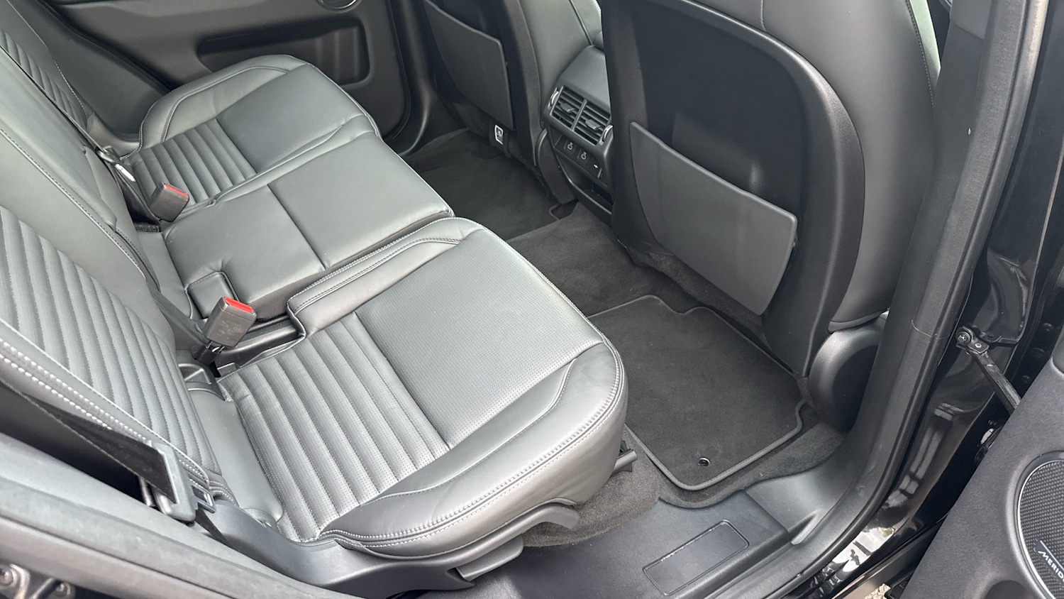 Used Land Rover Discovery Sport 2025 for sale - 76963193: Photo 39