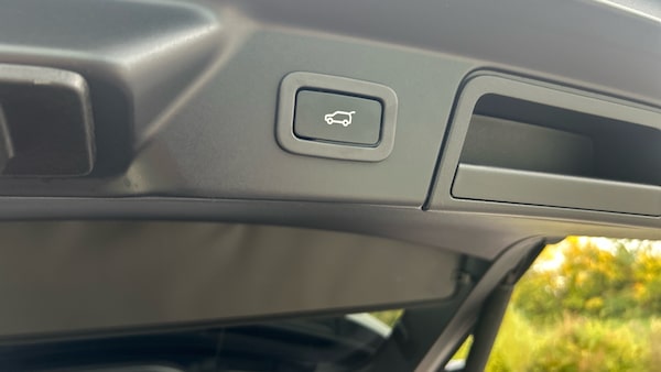Used Land Rover Range Rover Velar 2020 for sale - 76252574: Photo 38