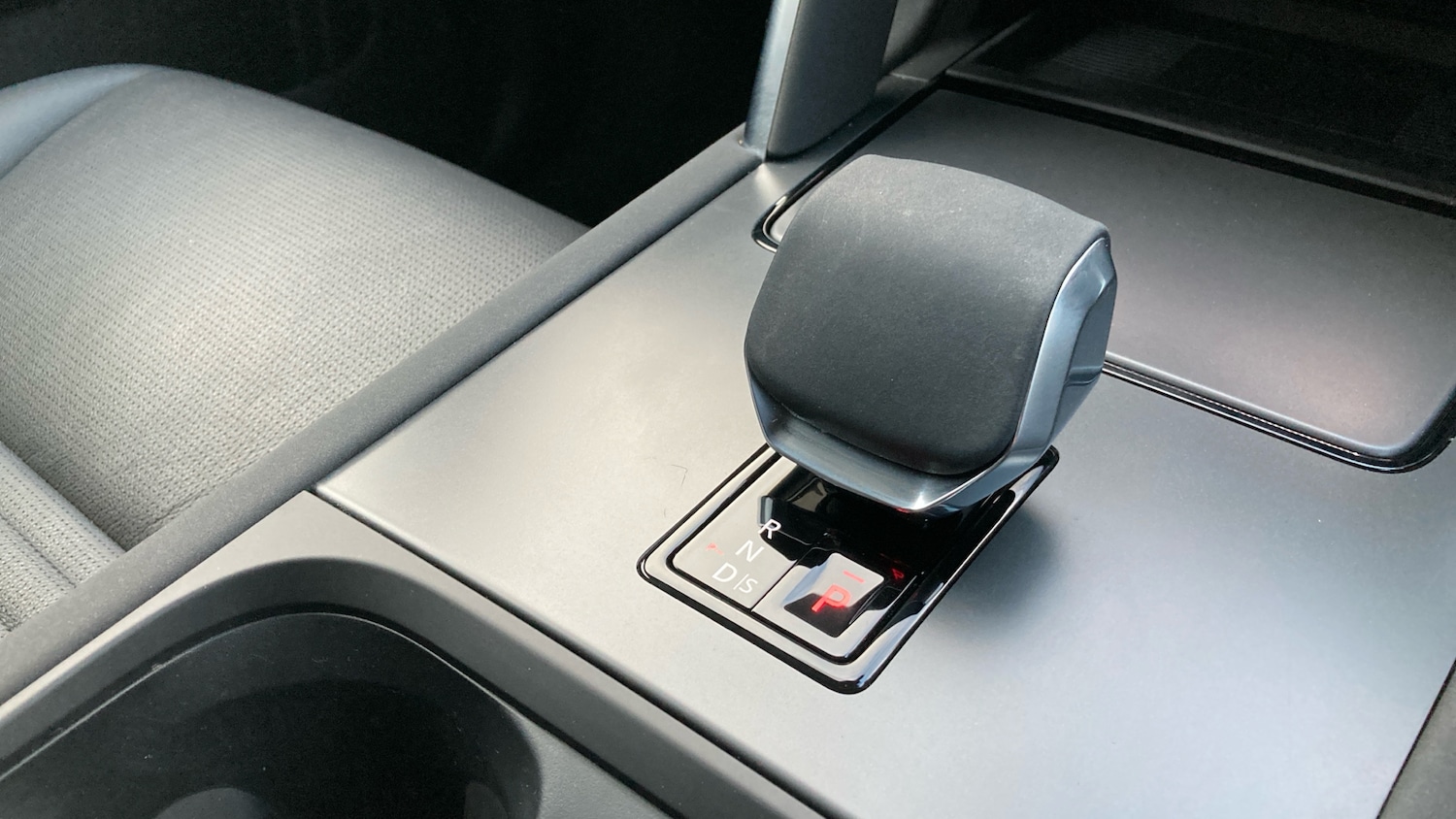 Used Land Rover Discovery Sport 2024 for sale - 76649943: Photo 13