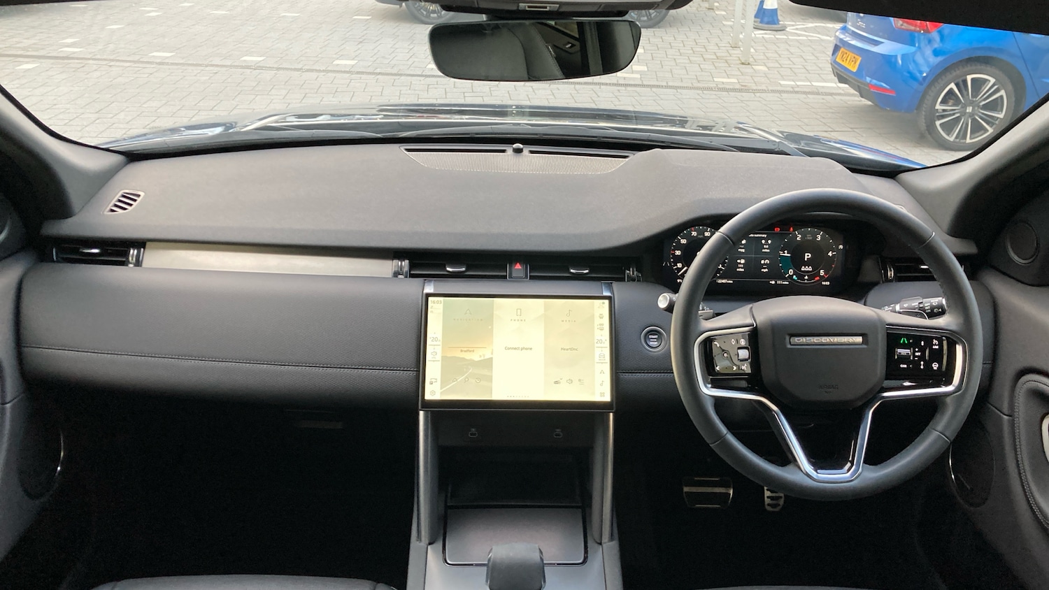 Used Land Rover Discovery Sport 2024 for sale - 76649943: Photo 9