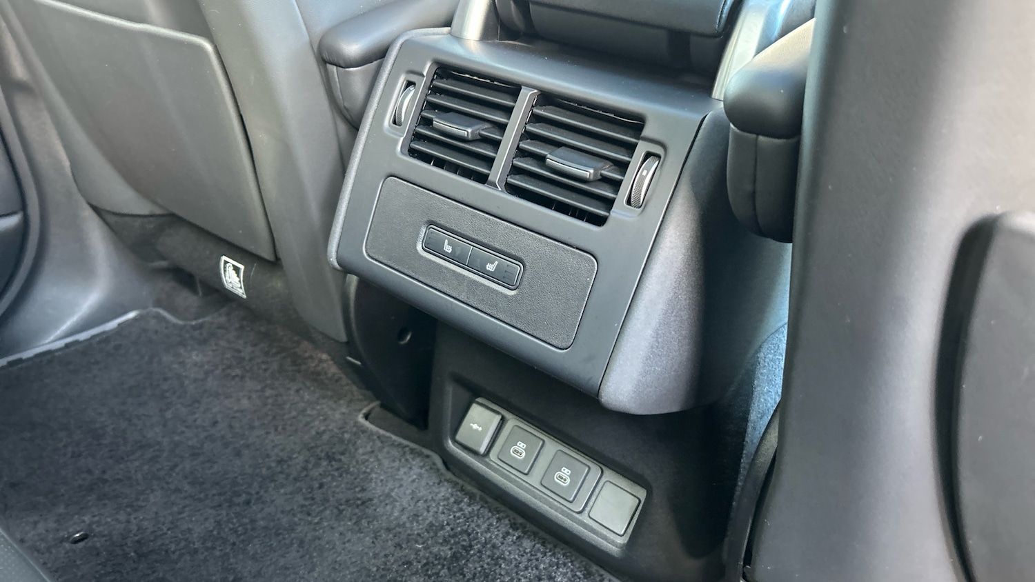 Used Land Rover Discovery 2023 for sale - 77247751: Photo 18