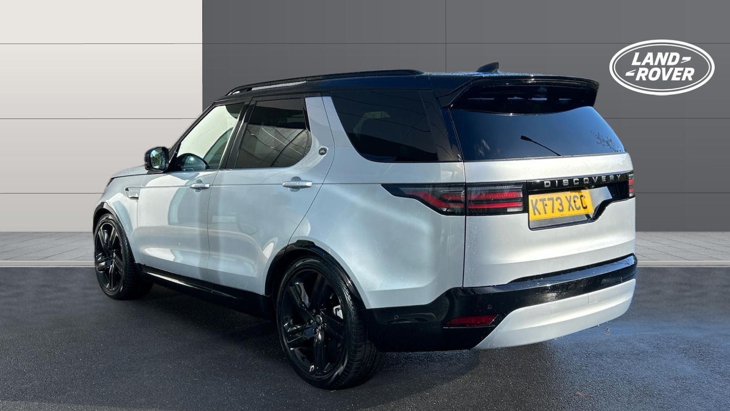 Used Land Rover Discovery 2023 for sale - 77247751: Photo 2