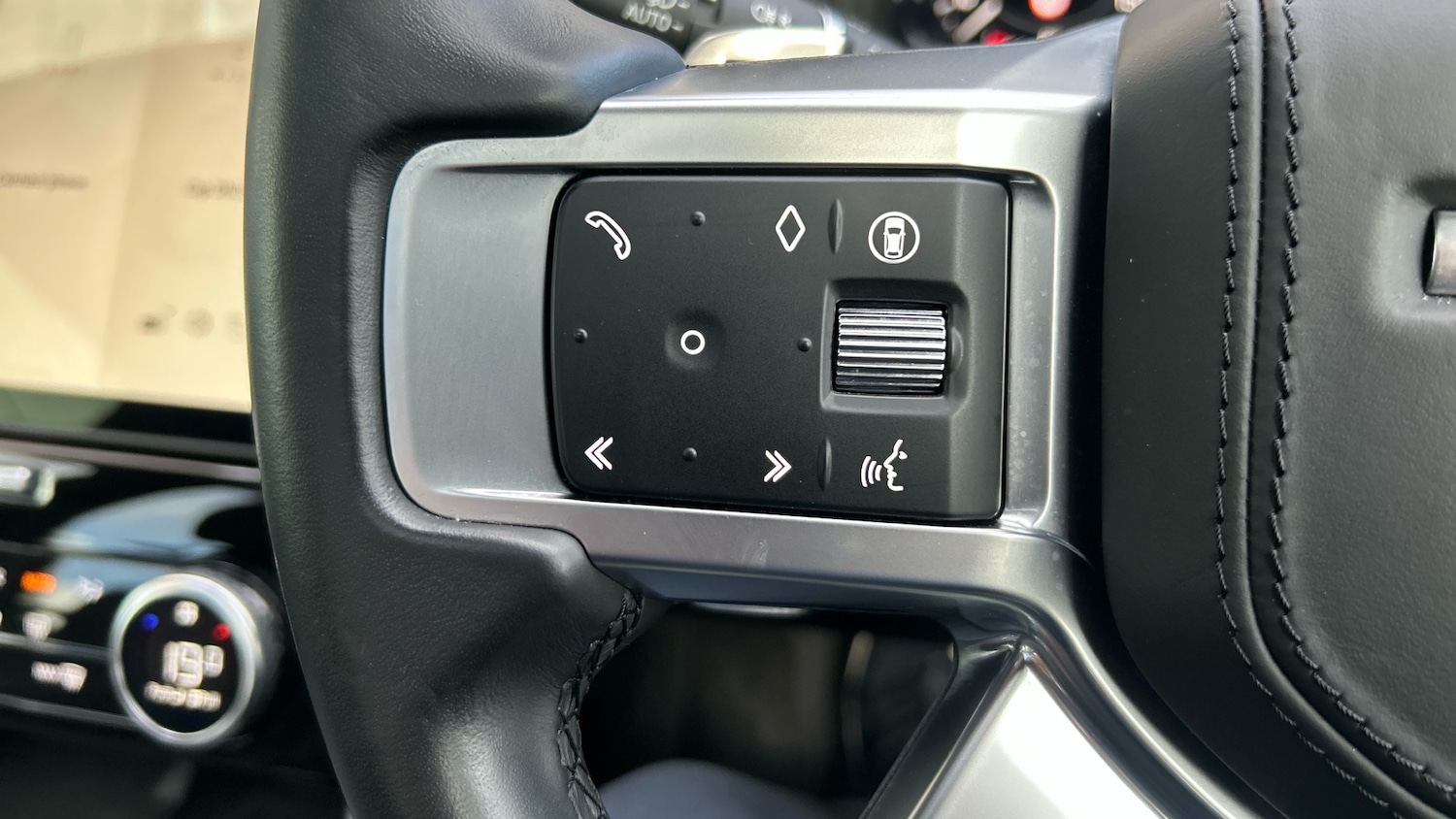 Used Land Rover Discovery 2023 for sale - 77247751: Photo 49