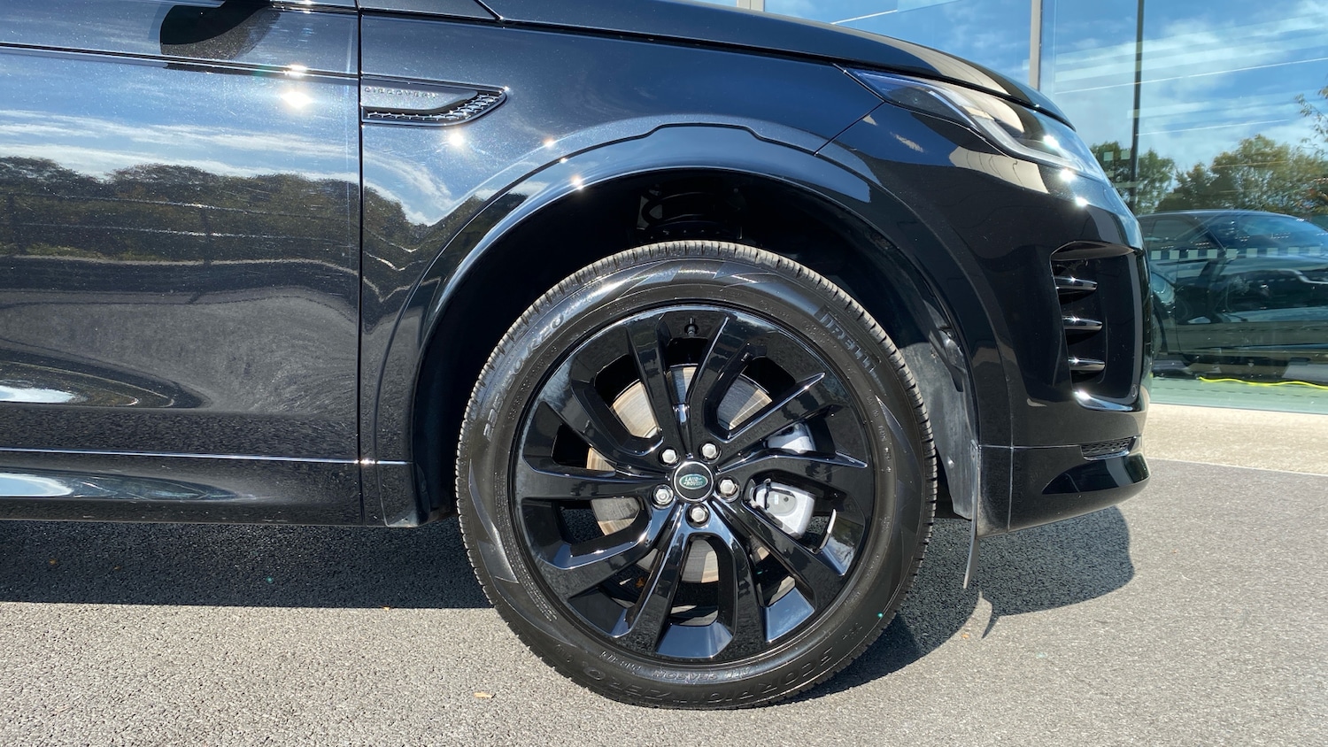 Used Land Rover Discovery Sport 2025 for sale - 76299253: Photo 8