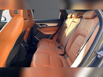 Used Jaguar F-Pace 2021 for sale - 77285406: Photo