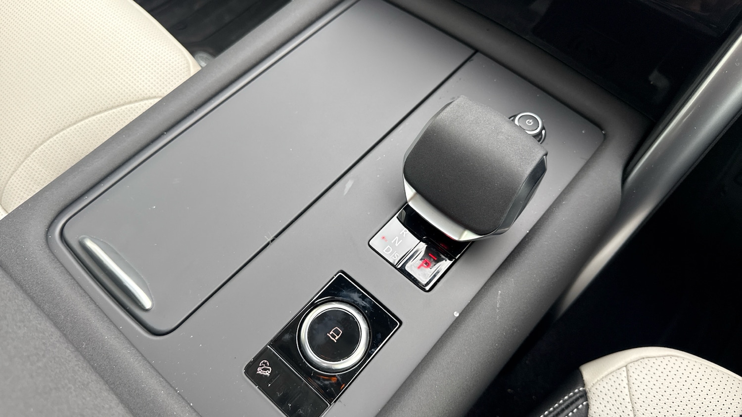 Used Land Rover Discovery 2025 for sale - 78152905: Photo 13