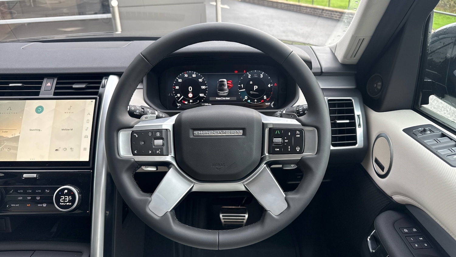 Used Land Rover Discovery 2025 for sale - 78152905: Photo 15