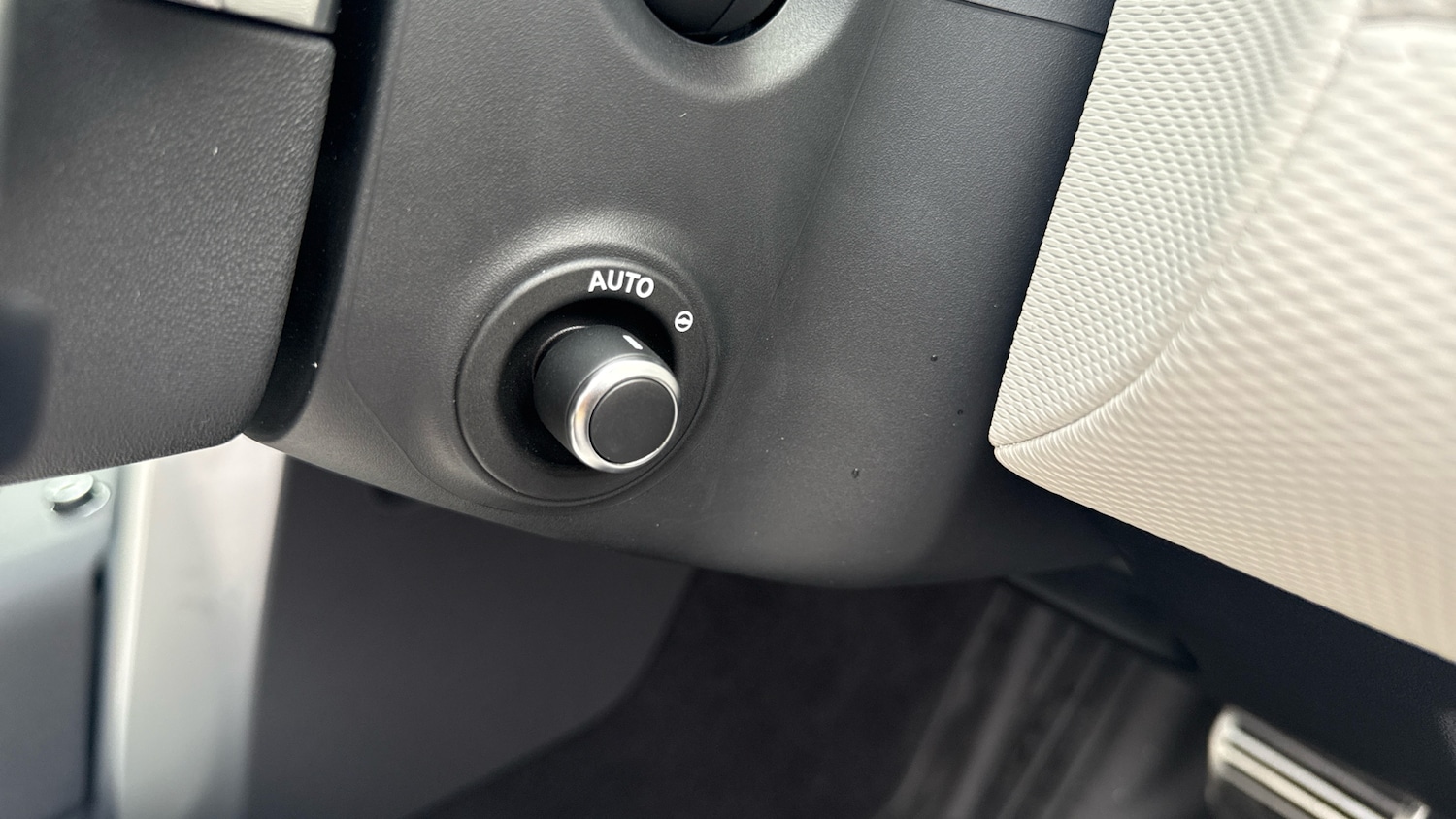 Used Land Rover Discovery 2025 for sale - 78152905: Photo 26