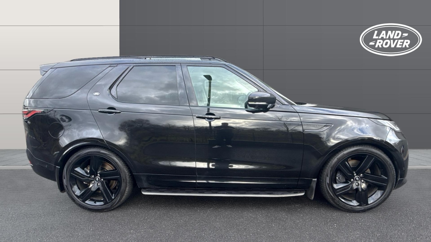 Used Land Rover Discovery 2025 for sale - 78152905: Photo 5