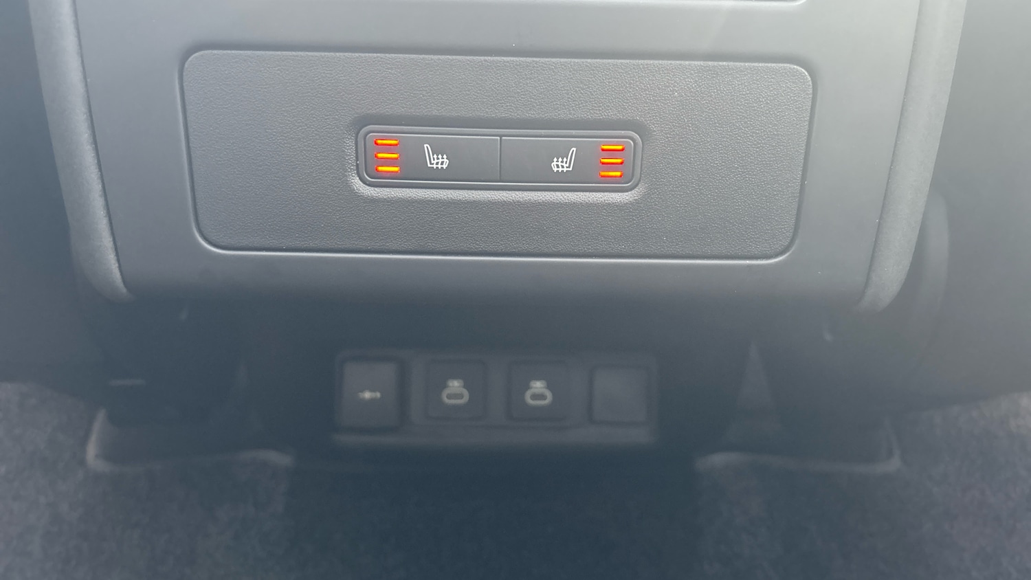 Used Land Rover Discovery 2024 for sale - 77350327: Photo 22