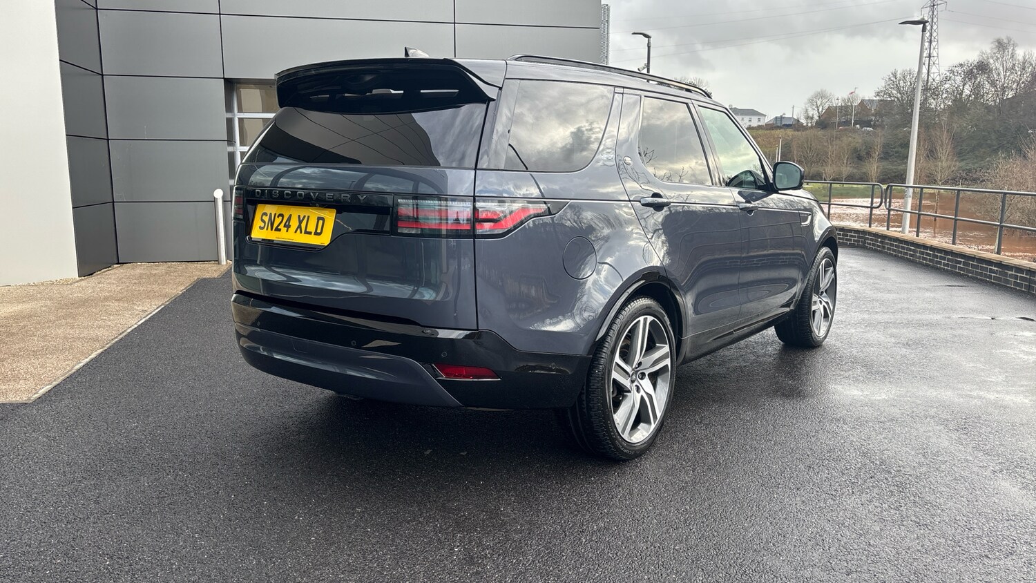 Used Land Rover Discovery 2024 for sale - 77350327: Photo 32