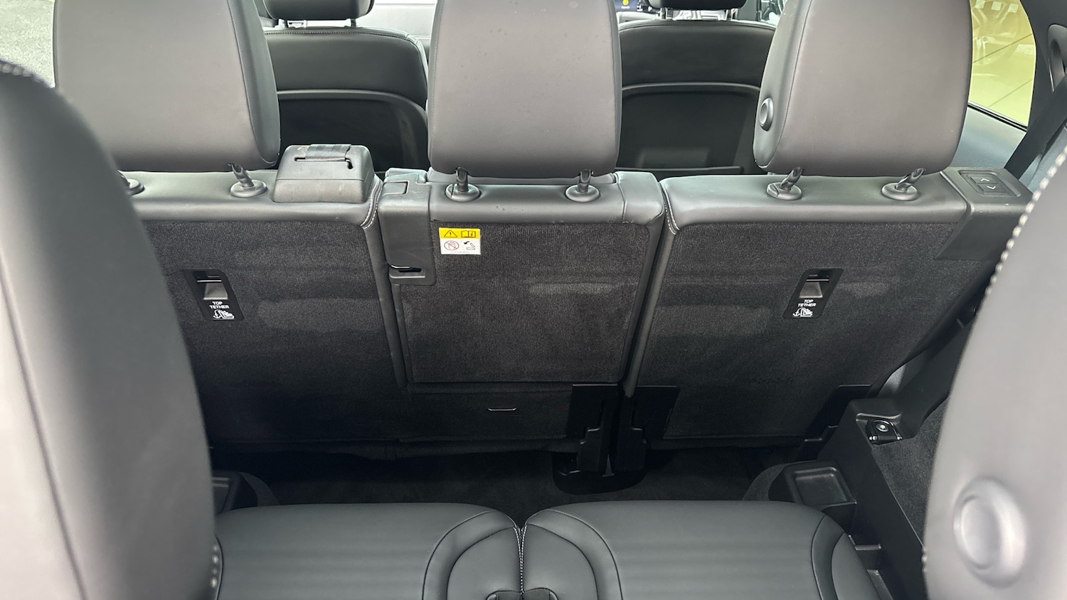 Used Land Rover Discovery 2024 for sale - 77350327: Photo 41