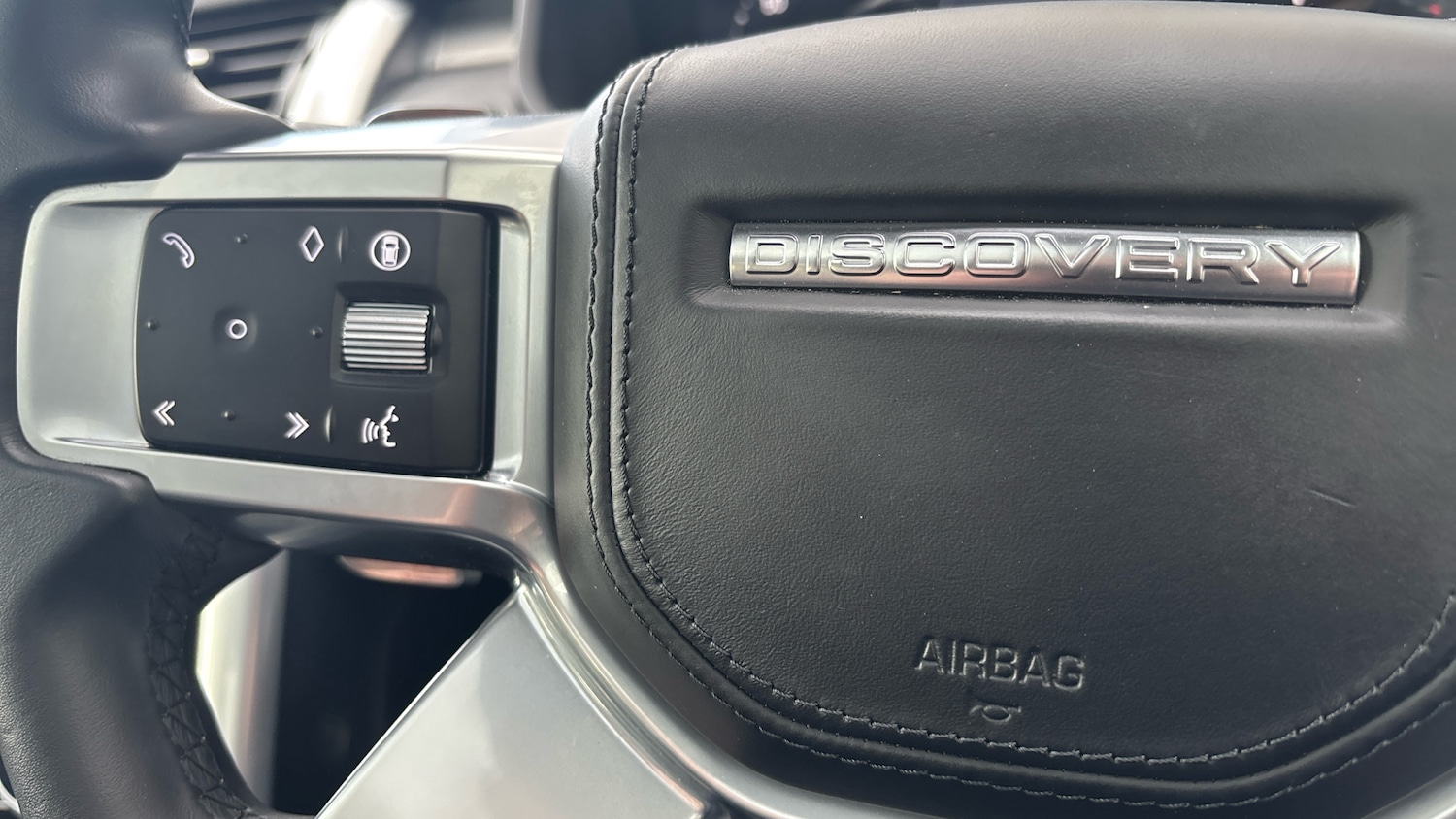 Used Land Rover Discovery 2024 for sale - 77350327: Photo 55