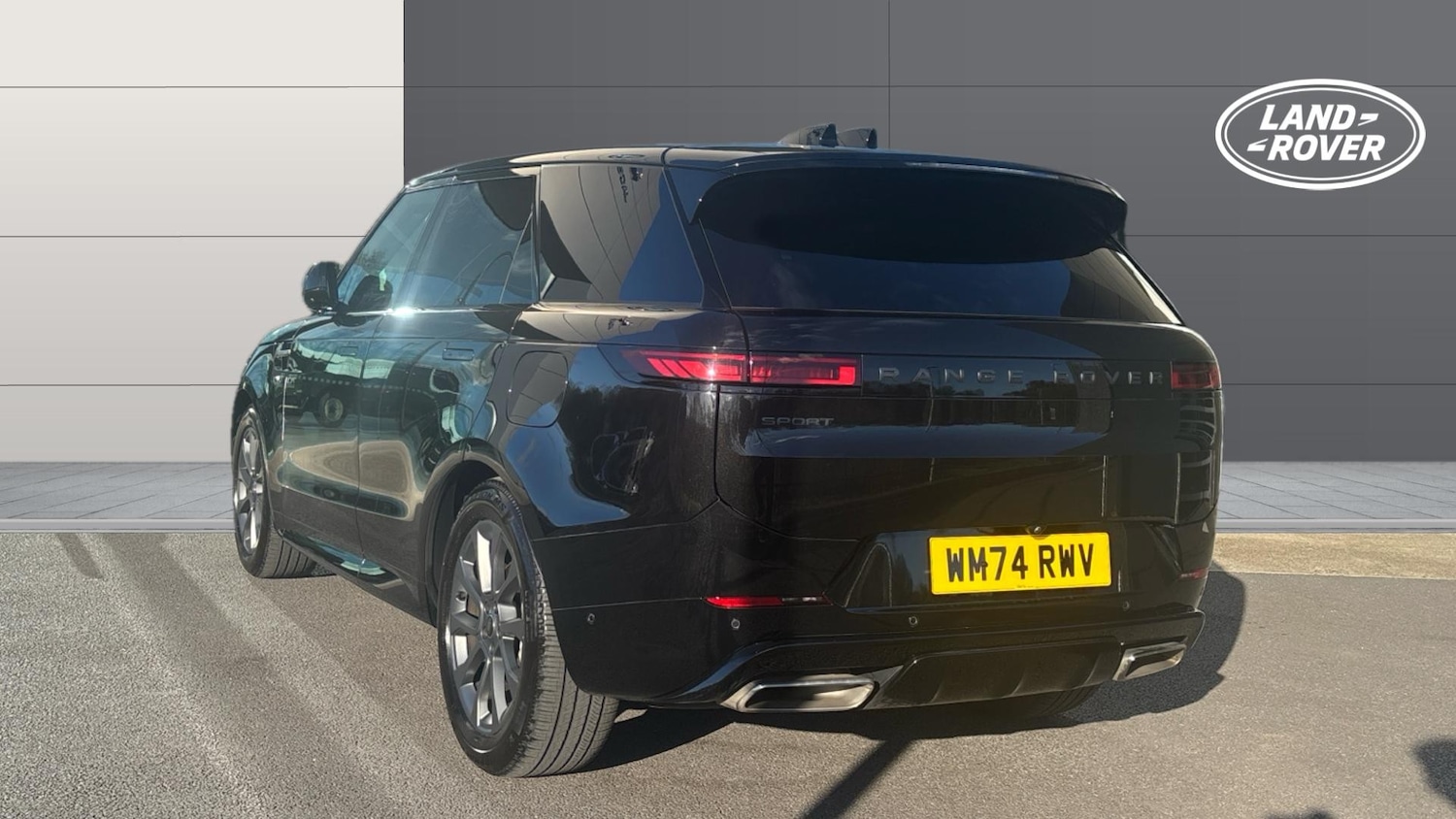 Used Land Rover Range Rover Sport 2025 for sale - 76625590: Photo 2