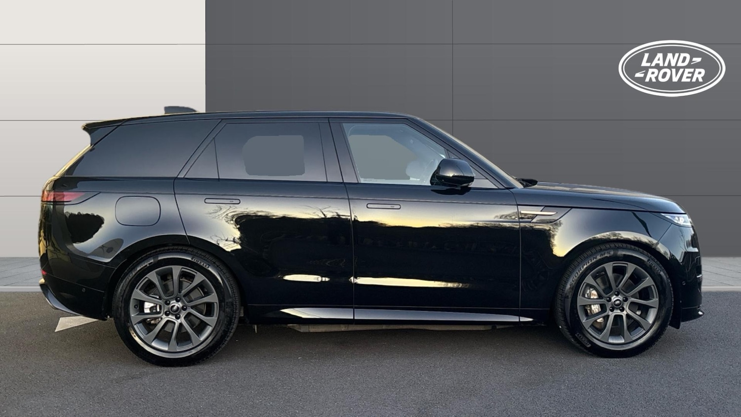 Used Land Rover Range Rover Sport 2025 for sale - 76625590: Photo 5