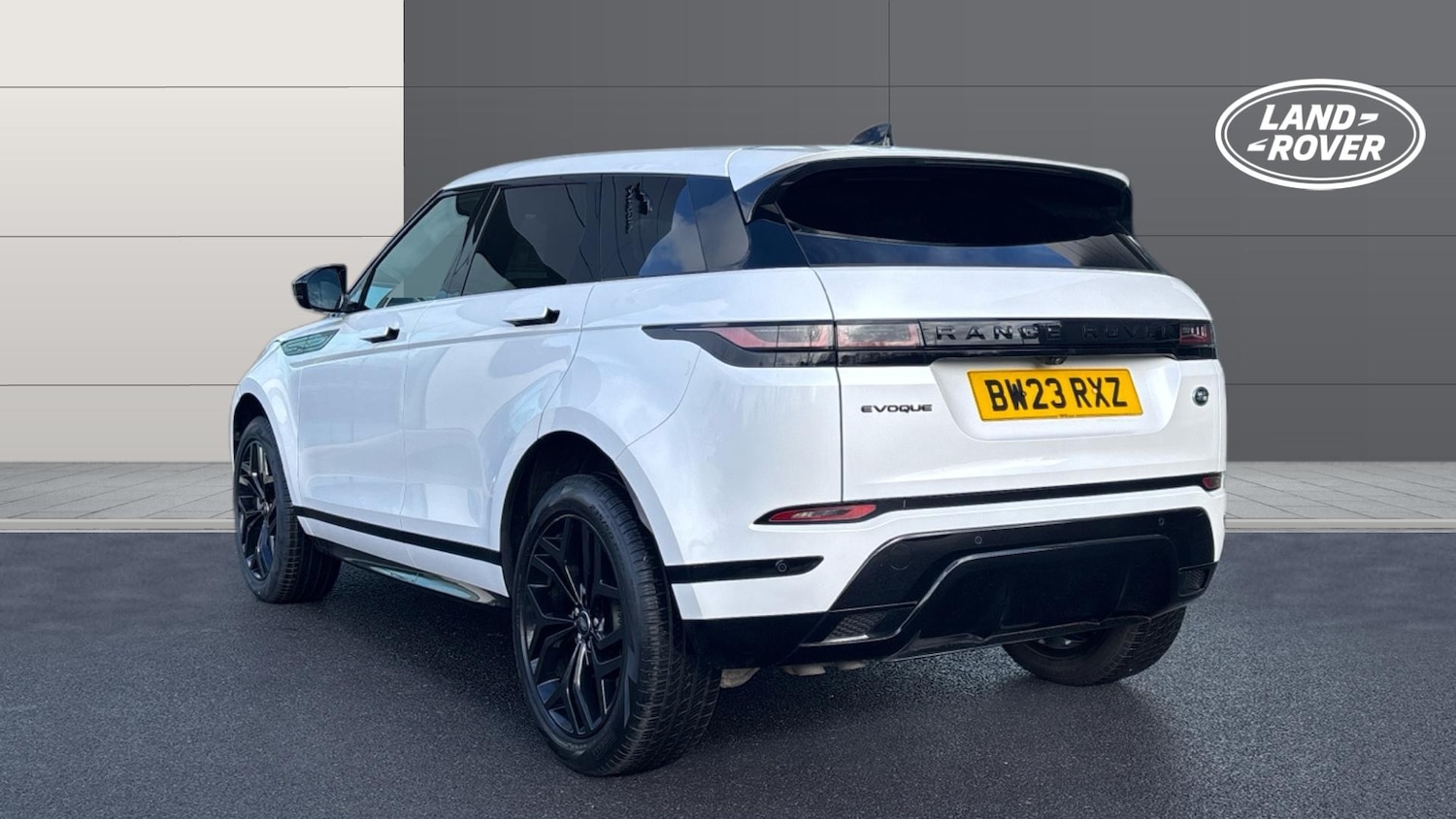Used Land Rover Range Rover Evoque 2023 for sale - 77717676: Photo 2