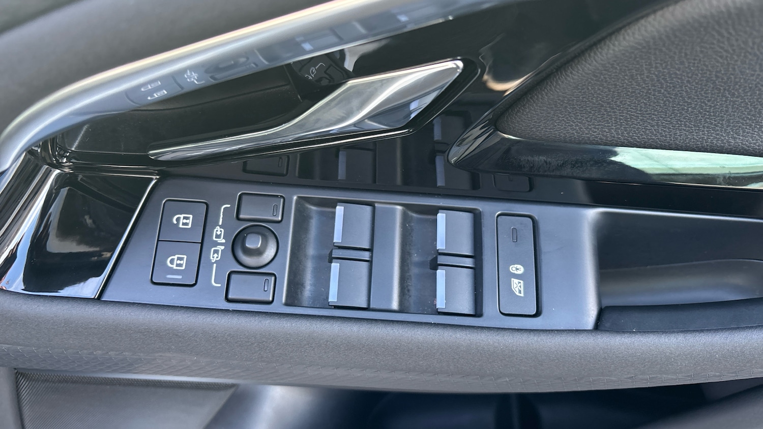 Used Land Rover Range Rover Evoque 2023 for sale - 77717676: Photo 24