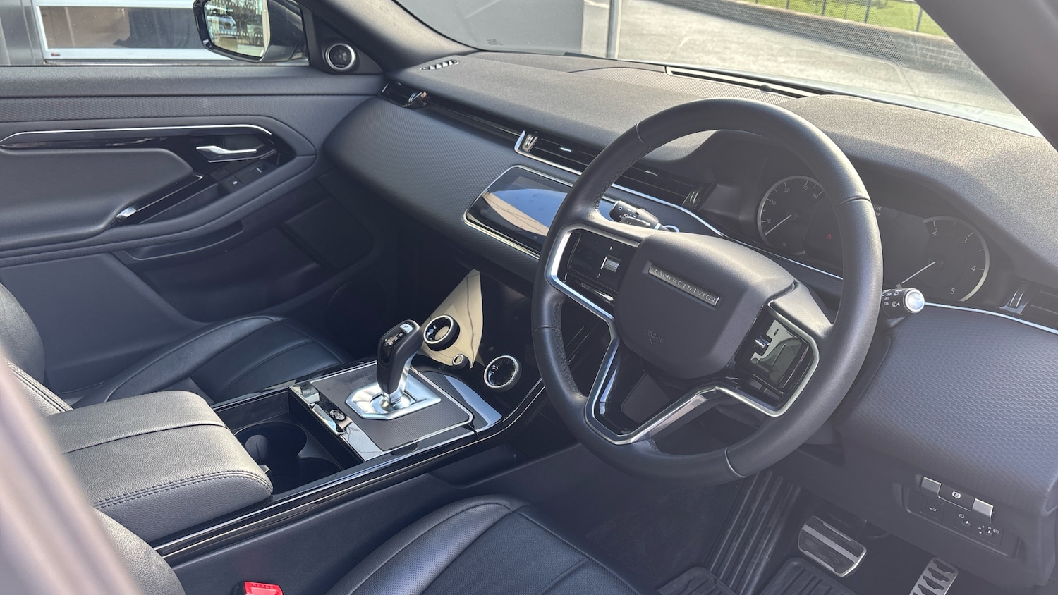 Used Land Rover Range Rover Evoque 2023 for sale - 77717676: Photo 28