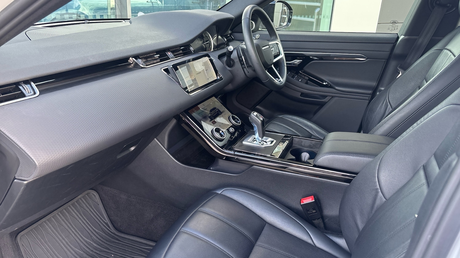 Used Land Rover Range Rover Evoque 2023 for sale - 77717676: Photo 33