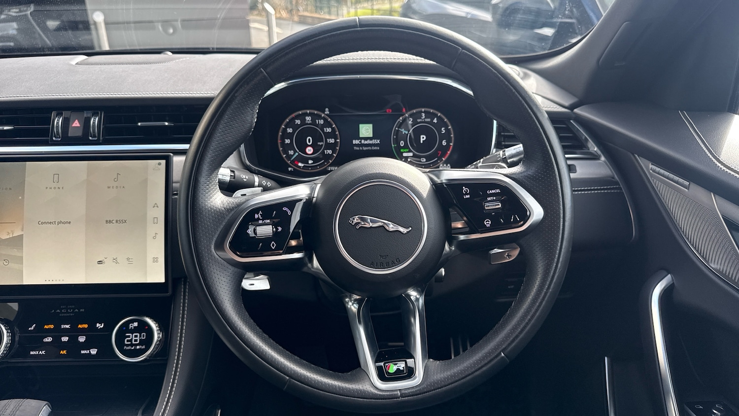 Used Jaguar F-Pace 2022 for sale - 77759137: Photo 15