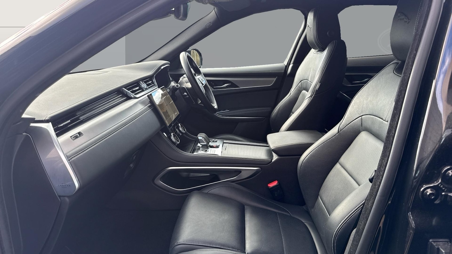 Used Jaguar F-Pace 2022 for sale - 77759137: Photo 3