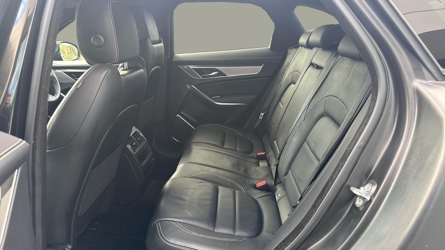 Used Jaguar F-Pace 2022 for sale - 77759137: Photo 4