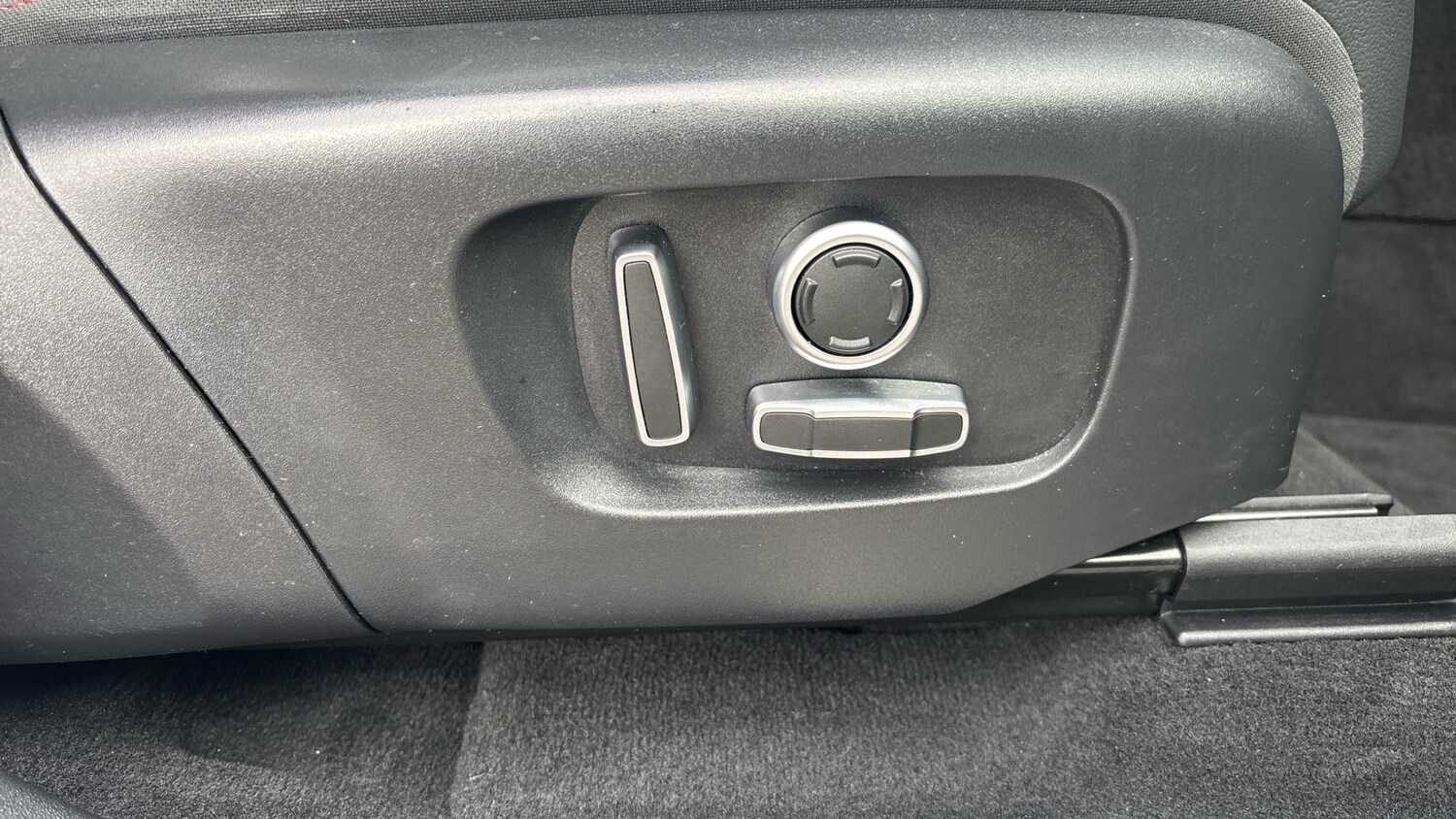 Used Land Rover Discovery Sport 2022 for sale - 77743168: Photo 28