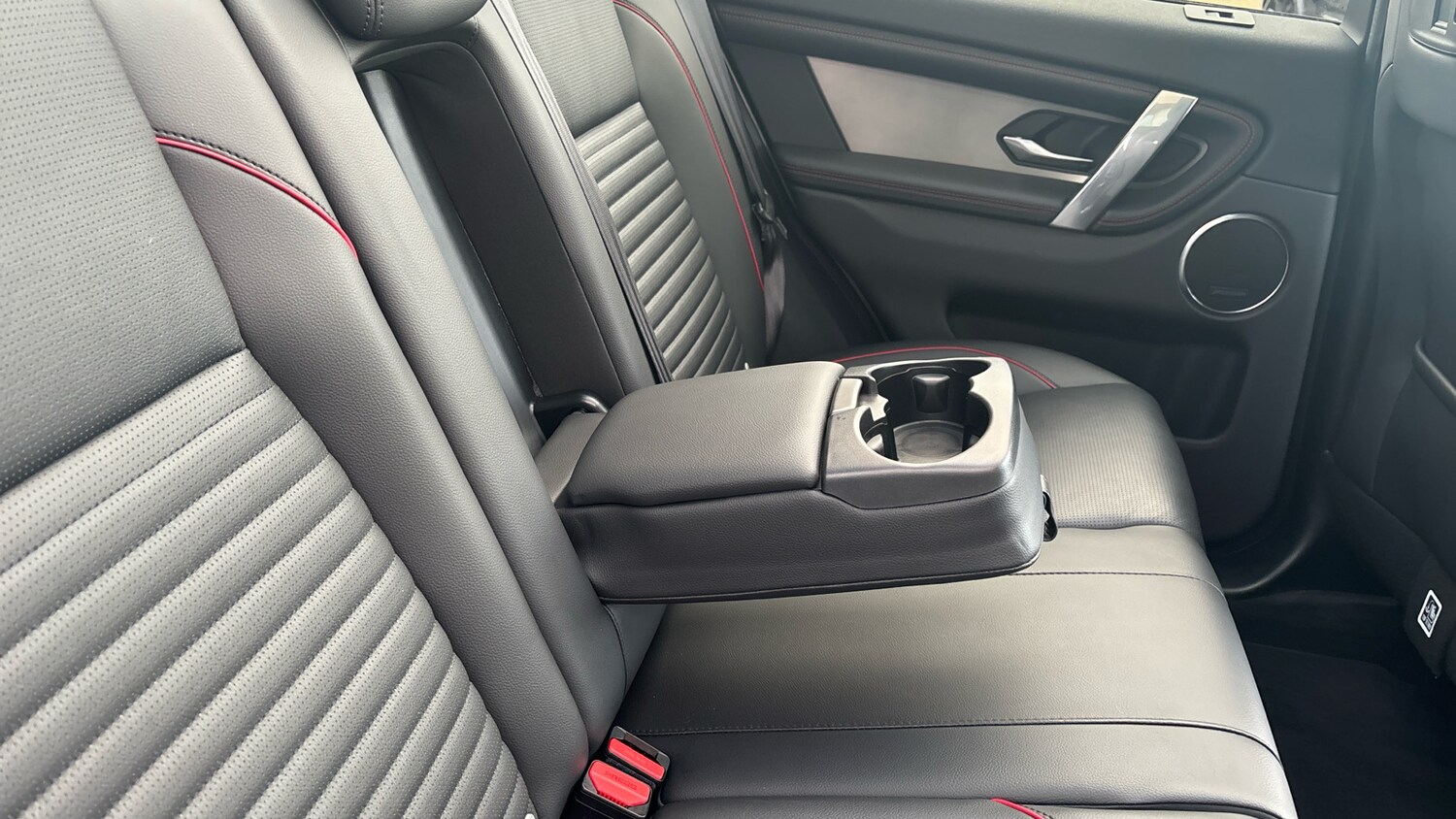 Used Land Rover Discovery Sport 2022 for sale - 77743168: Photo 38