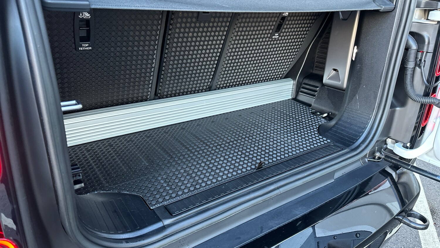 Used Land Rover Defender 2022 for sale - 76737930: Photo 35