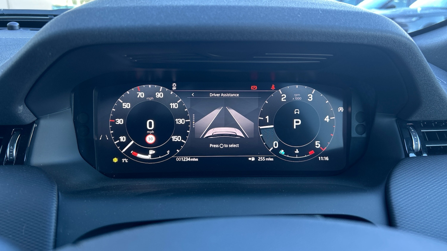 Used Land Rover Discovery Sport 2025 for sale - 77519740: Photo 76