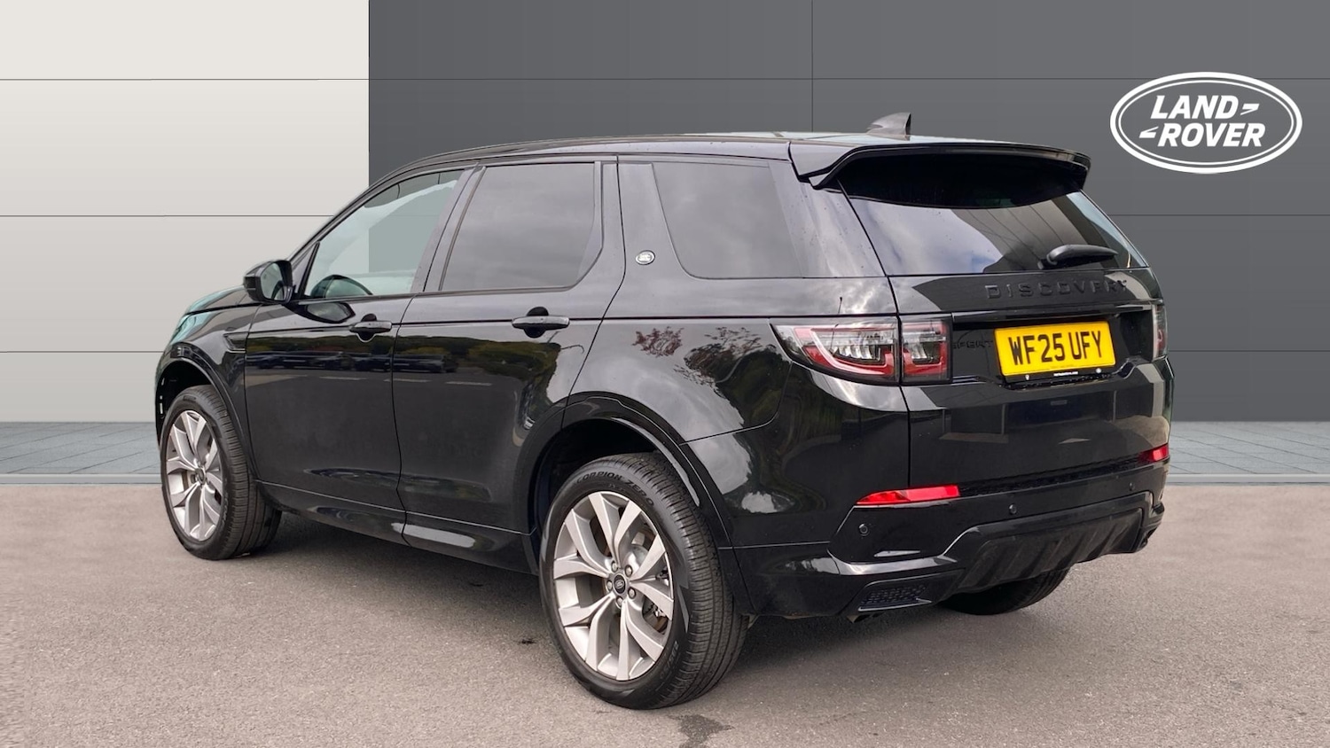 Used Land Rover Discovery Sport 2025 for sale - 76273601: Photo 2