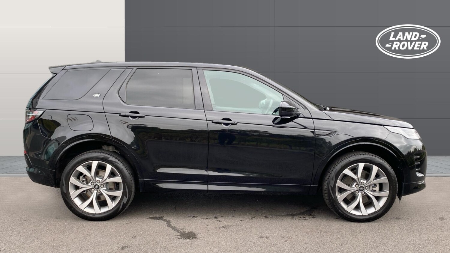 Used Land Rover Discovery Sport 2025 for sale - 76273601: Photo 5