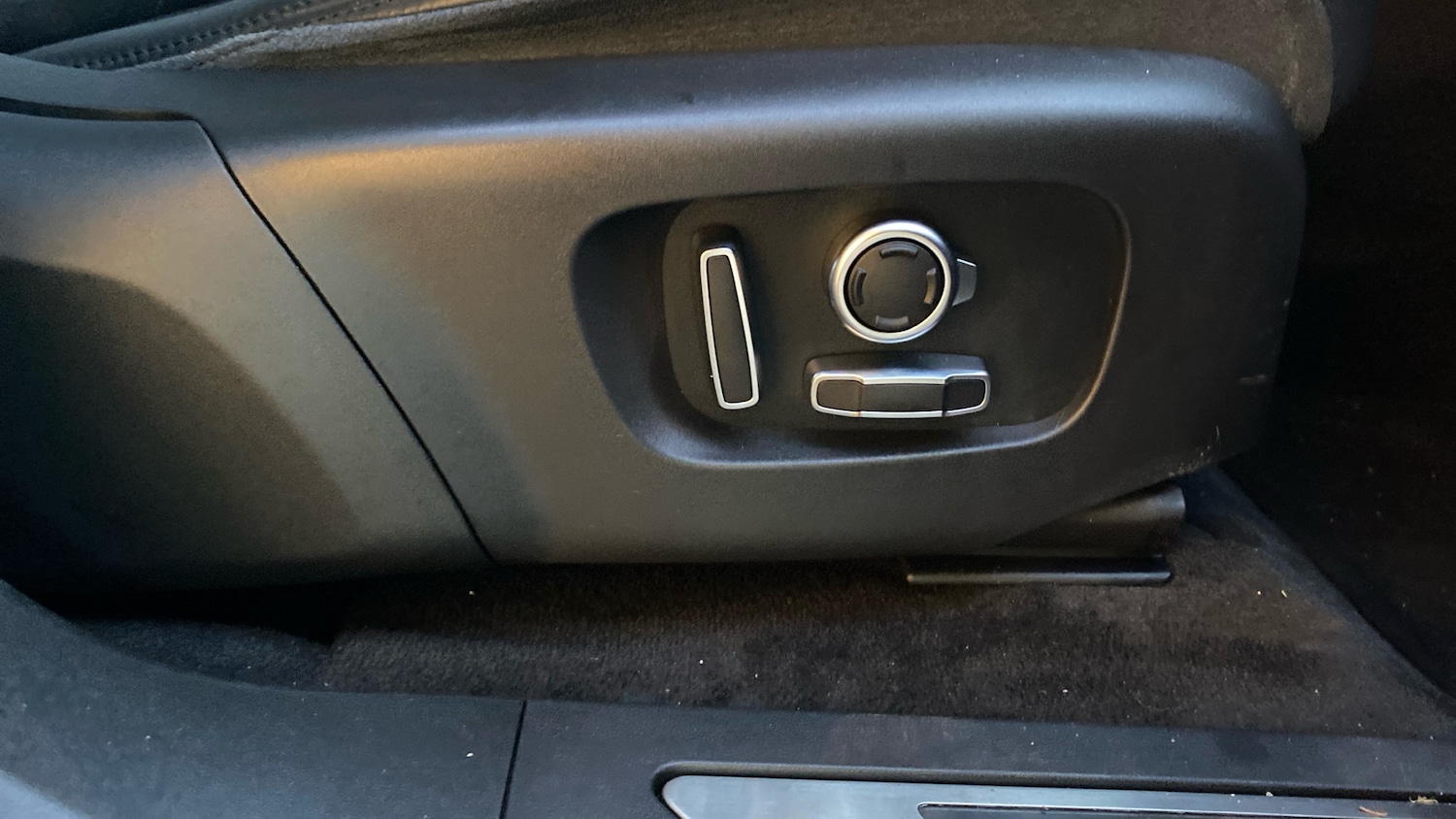 Used Land Rover Range Rover Evoque 2020 for sale - 76766810: Photo 30