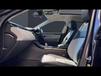 Used Land Rover Range Rover Velar 2024 for sale - 74263709: Photo