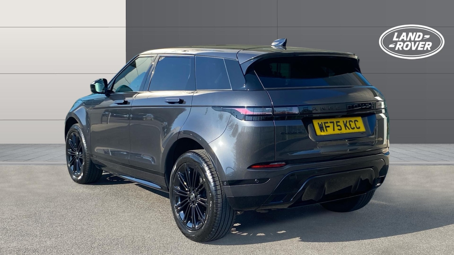 Used Land Rover Range Rover Evoque 2025 for sale - 78092552: Photo 2