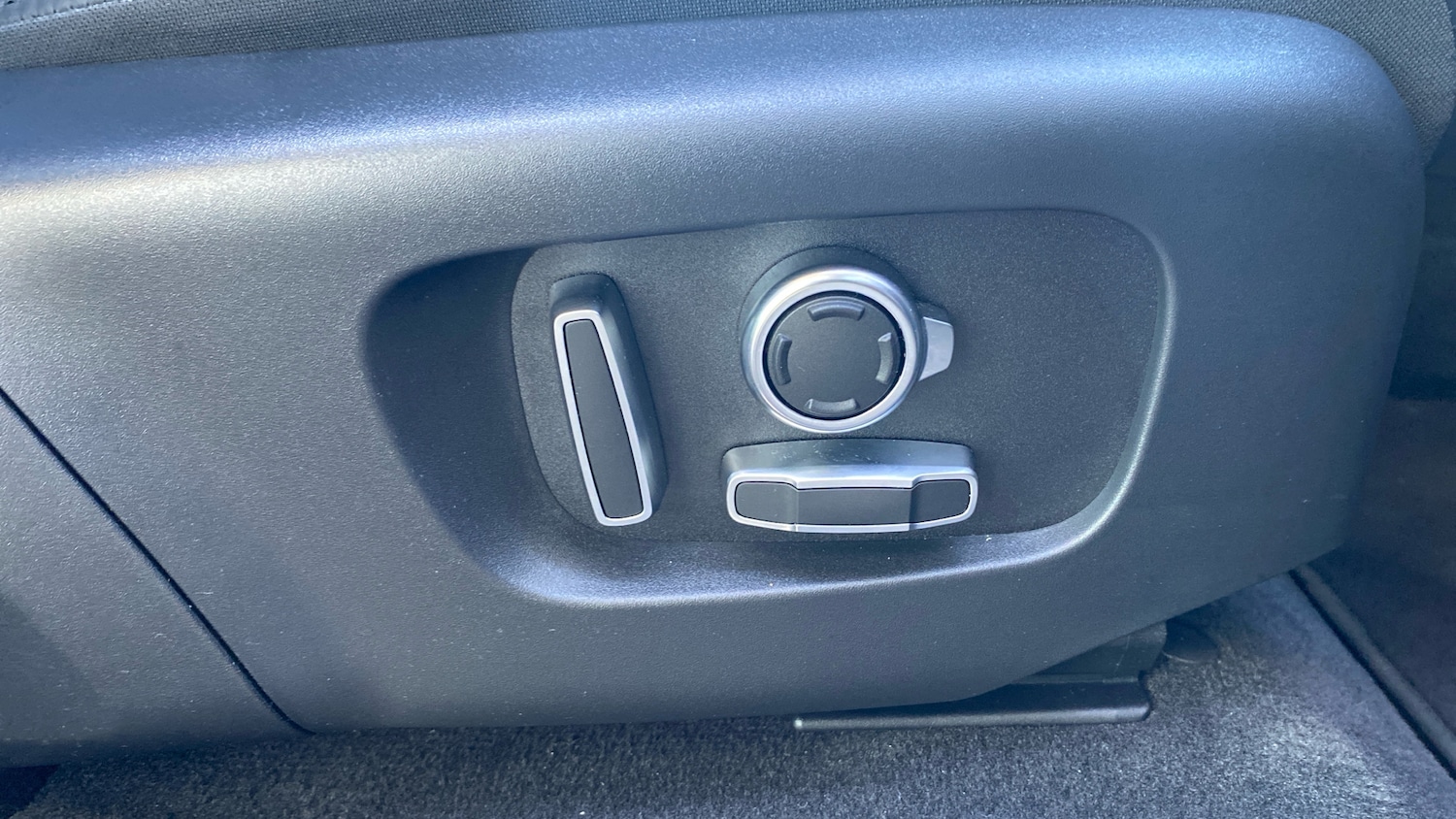 Used Land Rover Range Rover Evoque 2025 for sale - 78092552: Photo 30