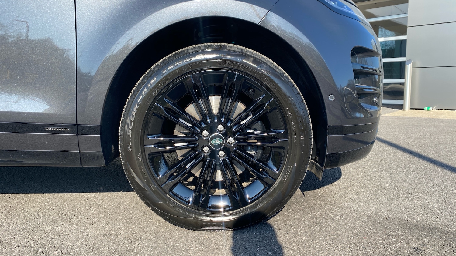 Used Land Rover Range Rover Evoque 2025 for sale - 78092552: Photo 8