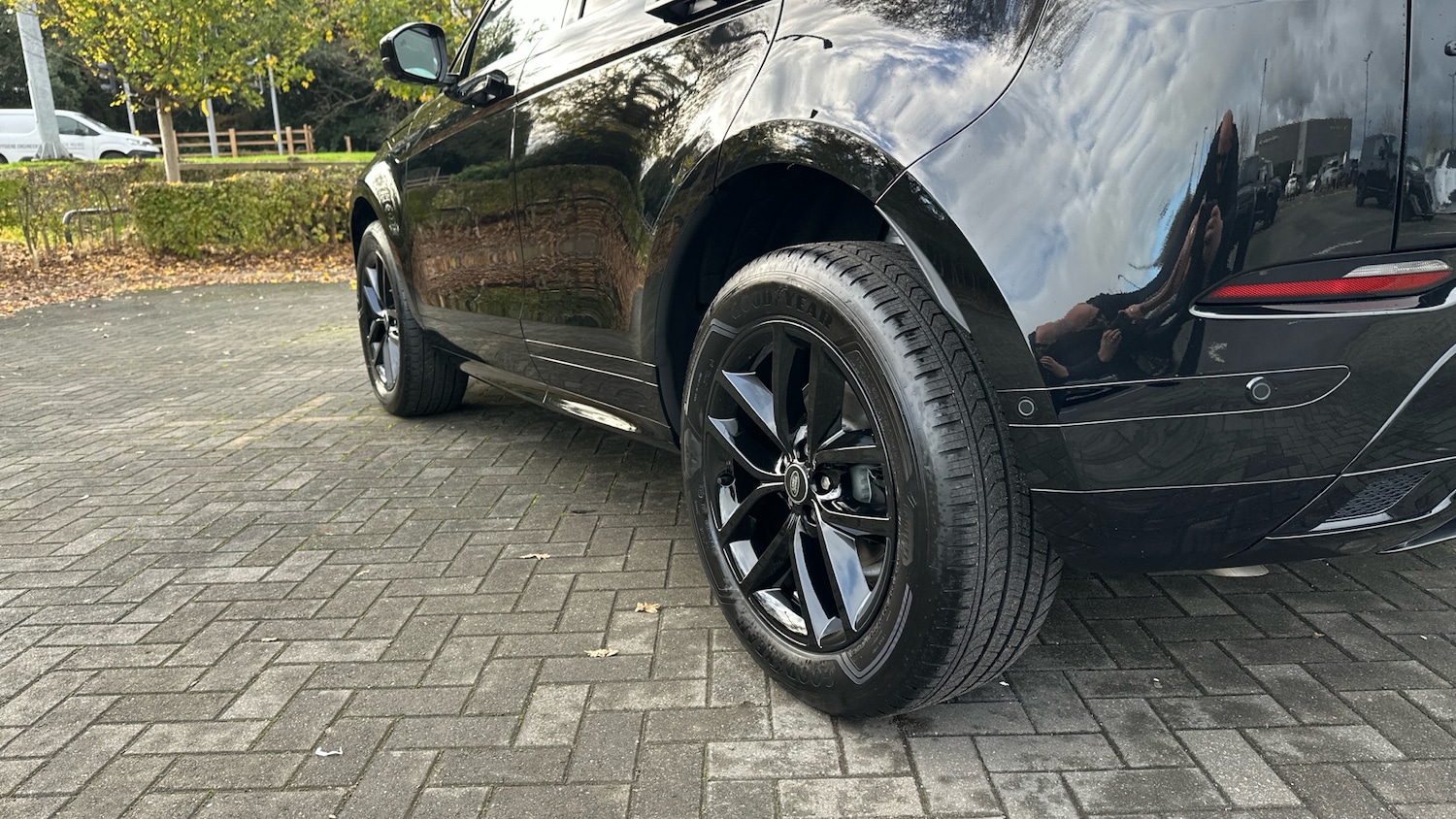 Used Land Rover Range Rover Evoque 2025 for sale - 76625591: Photo 21