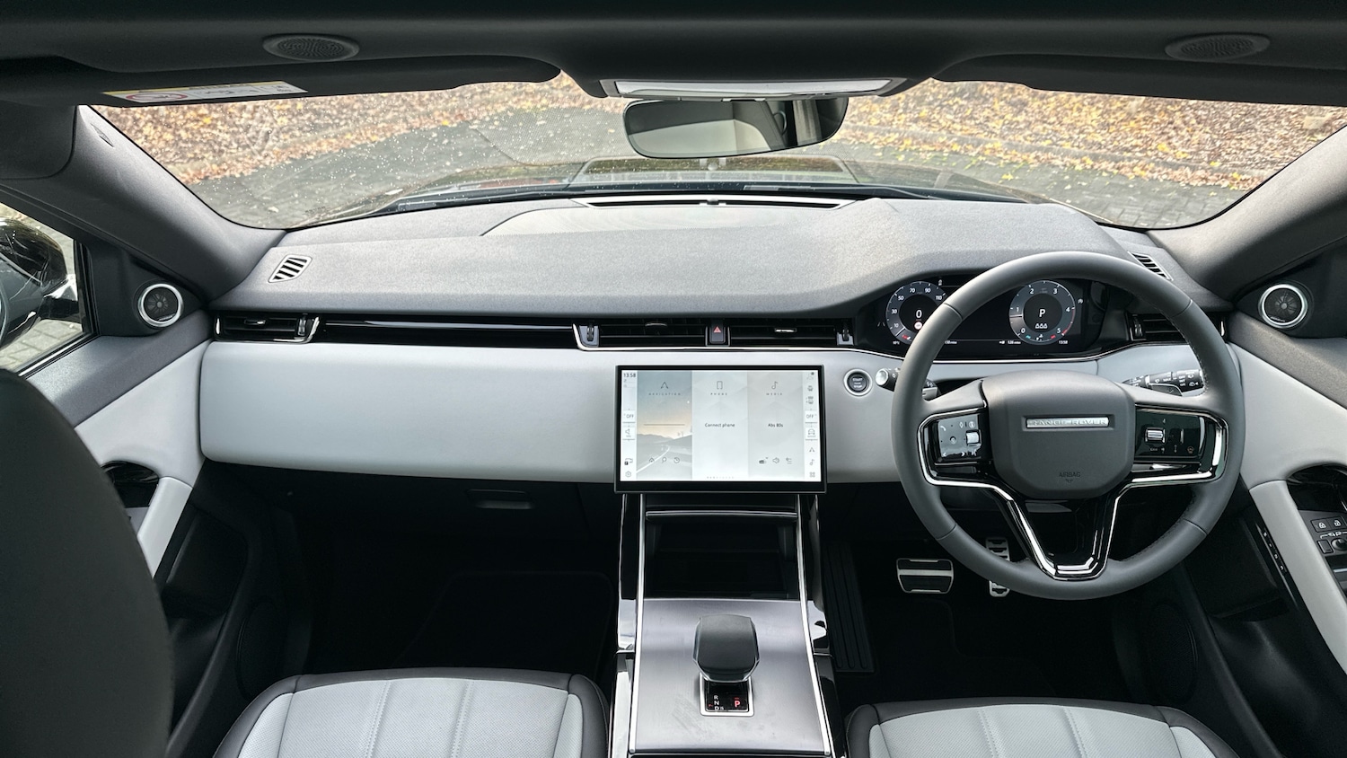 Used Land Rover Range Rover Evoque 2025 for sale - 76625591: Photo 9